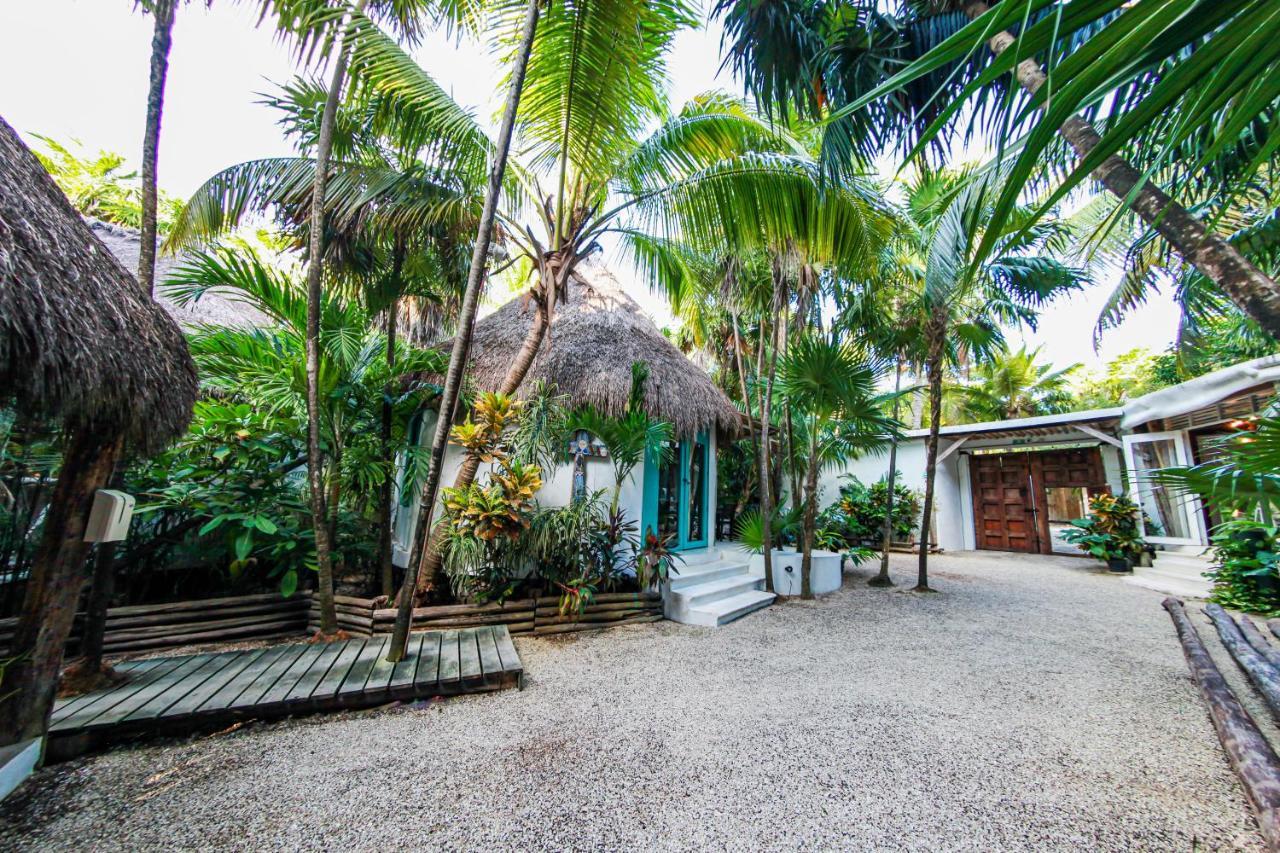 Hotel Cormoran Tulum & Cenote Exteriör bild